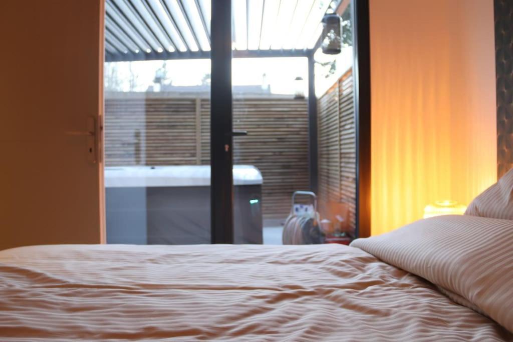 Spa & Serenite, Aux Portes De Disney Et De Paris Villiers-sur-Morin Eksteriør billede